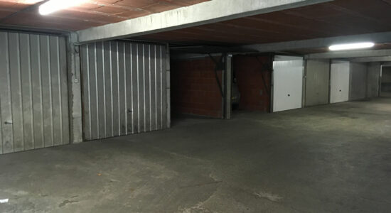 Les Chalets – Garage fermé en sous-sol – 110 €